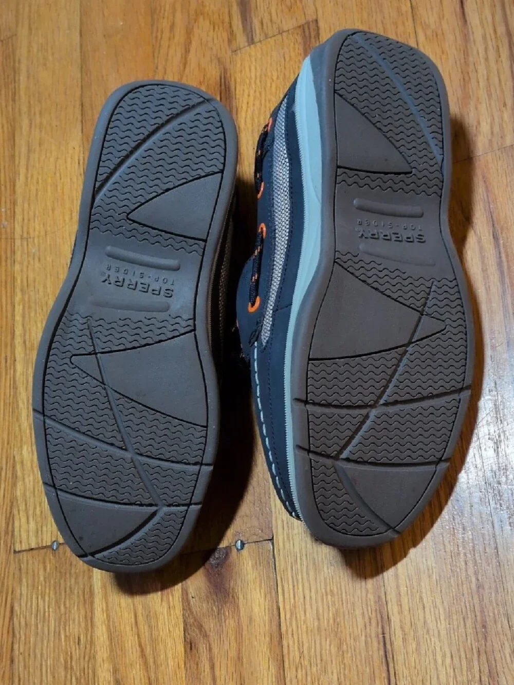 Sperry boys Navy and Orange Lace-Up loafers boat shoes size 6